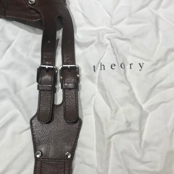 Theory Brown Leather Crossbody Bag with Sophisticated Design - Picture 5 of 12
